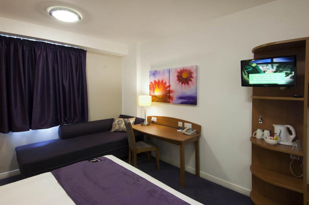 Premier Inn Newcastle - Gosforth/แครมลิงตัน ภายนอก รูปภาพ