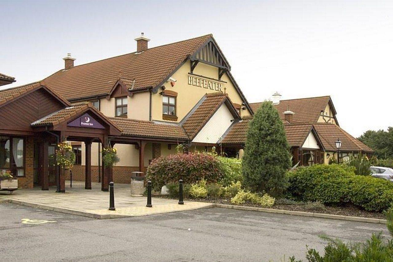 Premier Inn Newcastle - Gosforth/แครมลิงตัน ภายนอก รูปภาพ